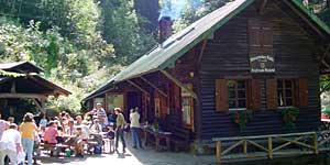 Stangenboden Hütte im Münstertal